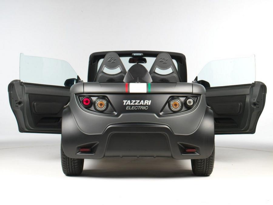  Tazzari Zero Speedster 150 Italia 2011 года  (фото 8 из 14)